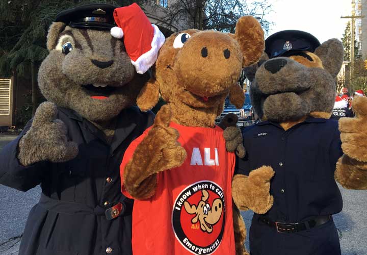 E-Comm’s 9-1-1 mascot ALI alongside VPD partners at the 2016 Rogers Santa Claus Parade